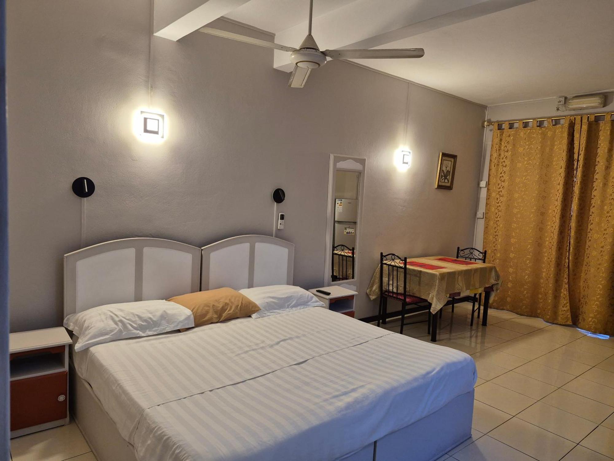 Monalysa Holidays Grand Baie Exterior foto