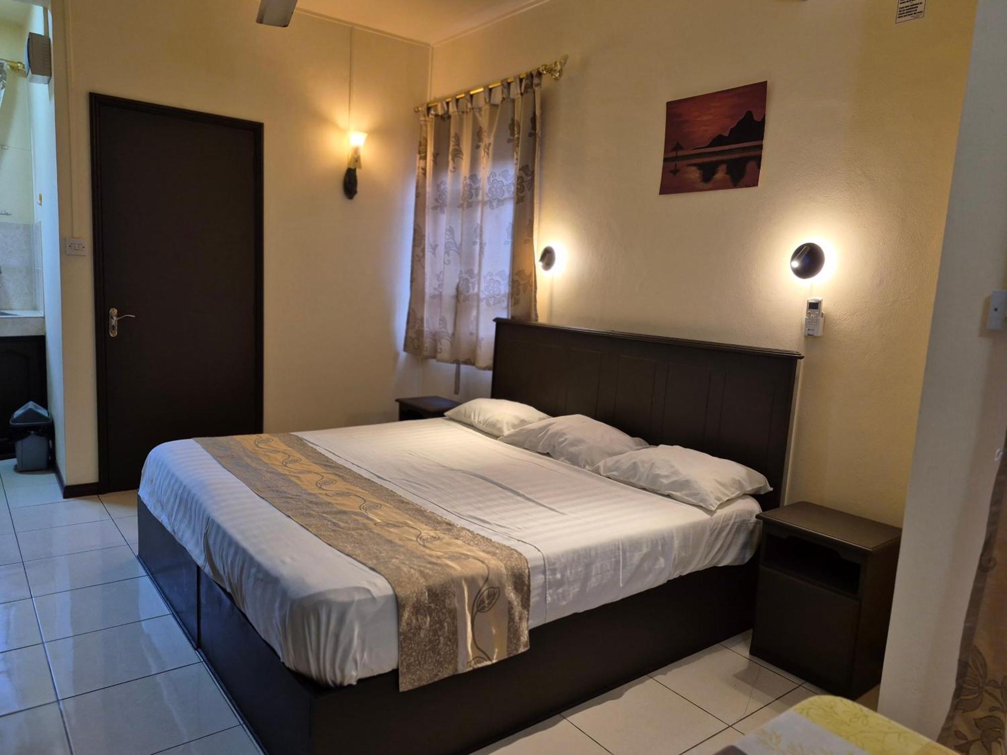 Monalysa Holidays Grand Baie Exterior foto